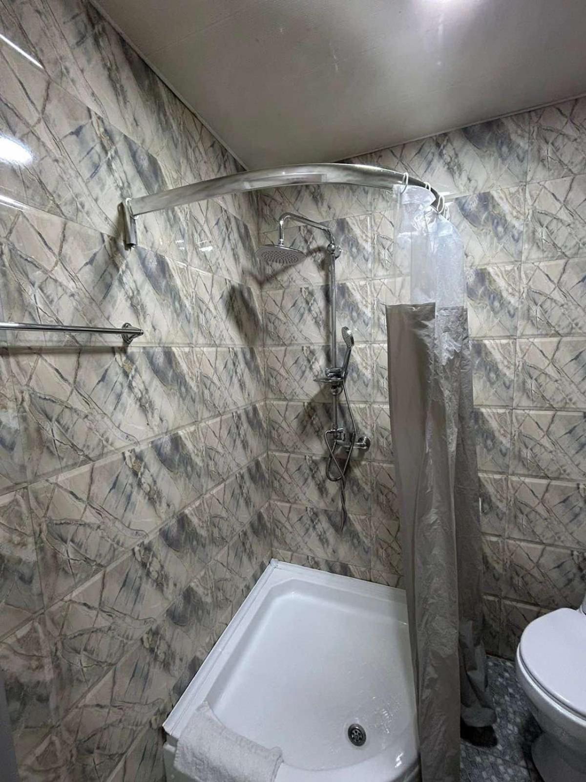 Mr Guest House Tbilisi Esterno foto